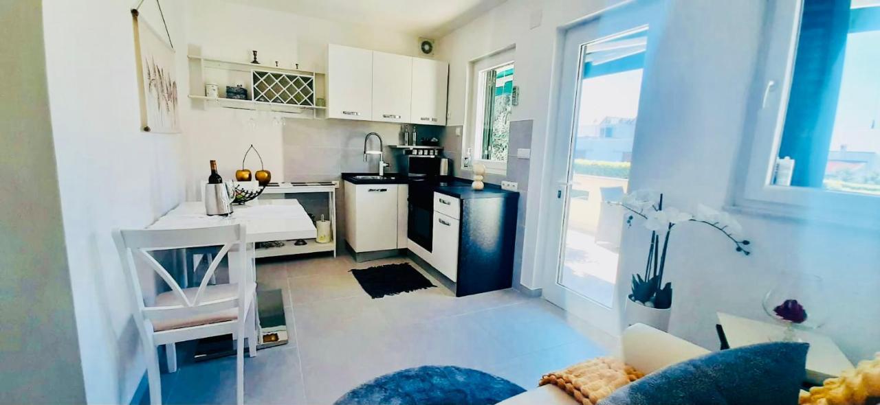 Villa Evamar, Island Krk Punat Ngoại thất bức ảnh